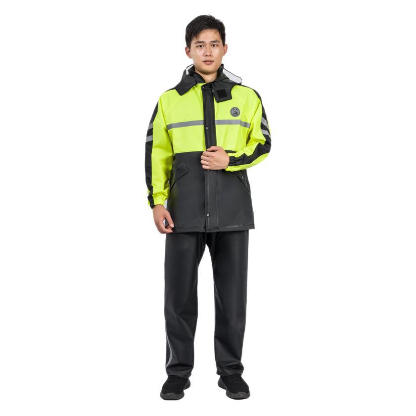 Waterdichte regenpak met refle - Outdoor Adventure Outfit recensie en prijs